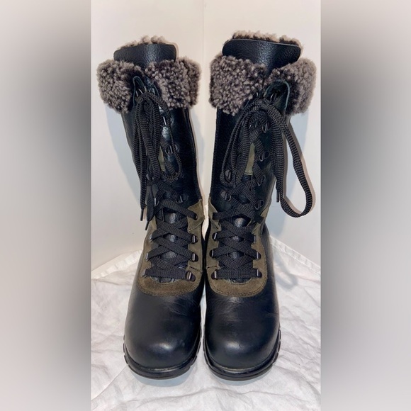 Women’s MARTINO Canadian leather suede and shearling lined winter boots Sz 7W - Picture 2 of 16